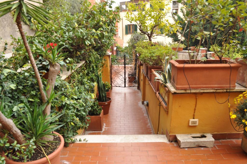 Onofrio Flat Apartment Rome Bagian luar foto