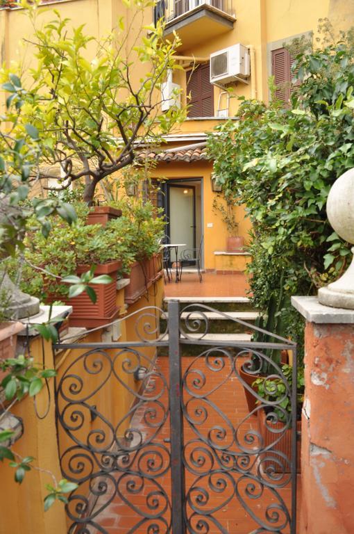 Onofrio Flat Apartment Rome Bagian luar foto